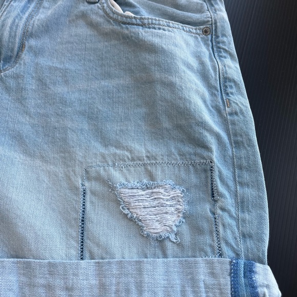 OLD NAVY SIZE 12 BOYFRIEND SHORT - Picture 10 of 15